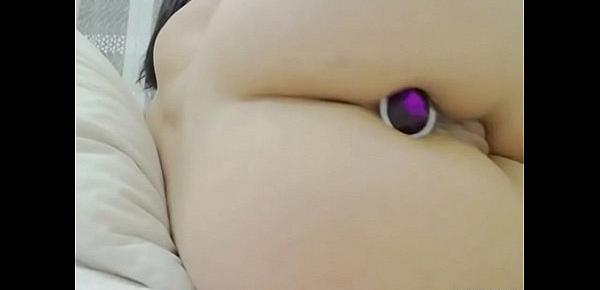 Young chinese masturbation on bed with toy part 2